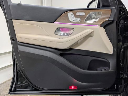 Used 2024 Mercedes-Benz GLS 450 GLS 450 image 13