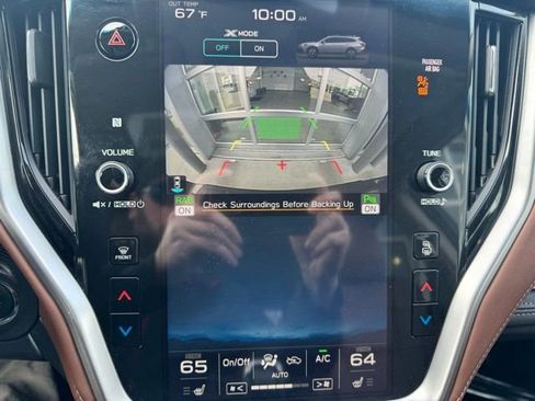 Used 2020 Subaru Outback Touring w/ Popular Package #2 AWD/4WD image 4