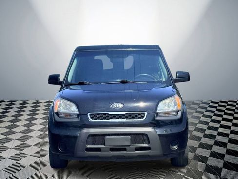 Used 2011 Kia Soul + FWD image 2