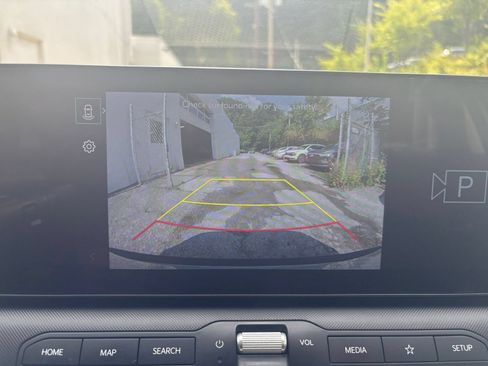 Used 2025 Kia K4 FWD image 18