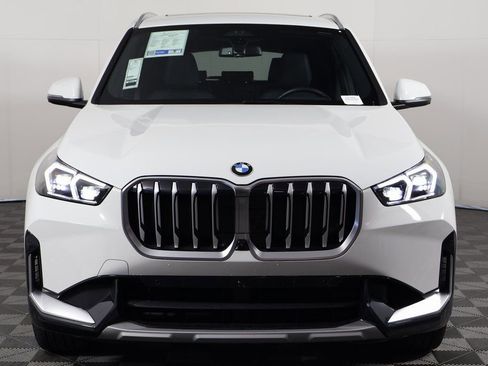 Used 2025 BMW X1 xDrive28i w/ Premium Package image 2