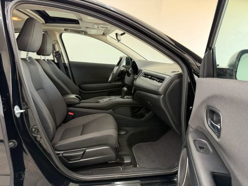 Used 2021 Honda HR-V EX image 27