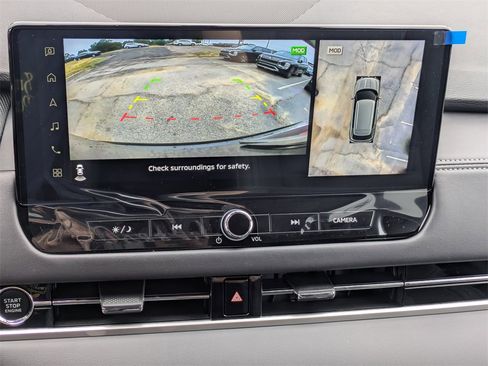 New 2025 Mitsubishi Outlander SE image 22