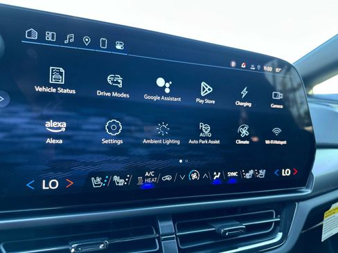 New 2025 Chevrolet Equinox EV RS w/ Active Safety Package 3 image 23