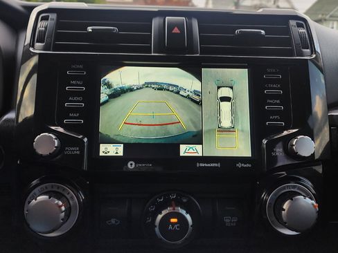 Used 2022 Toyota 4Runner TRD Off-Road Premium image 13