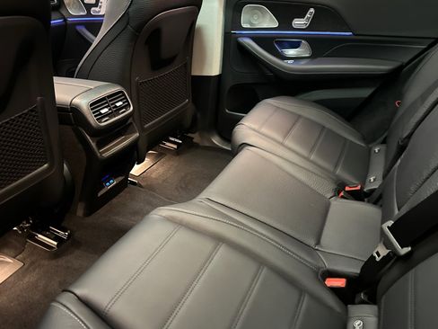 New 2026 Mercedes-Benz GLE 580 4MATIC image 21