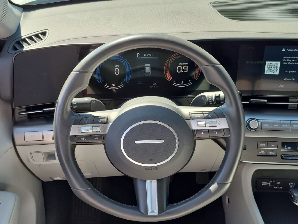 Used 2025 Hyundai Kona SEL FWD image 23