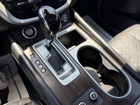 Used 2019 Nissan Murano Platinum w/ Cargo Package FWD image 22