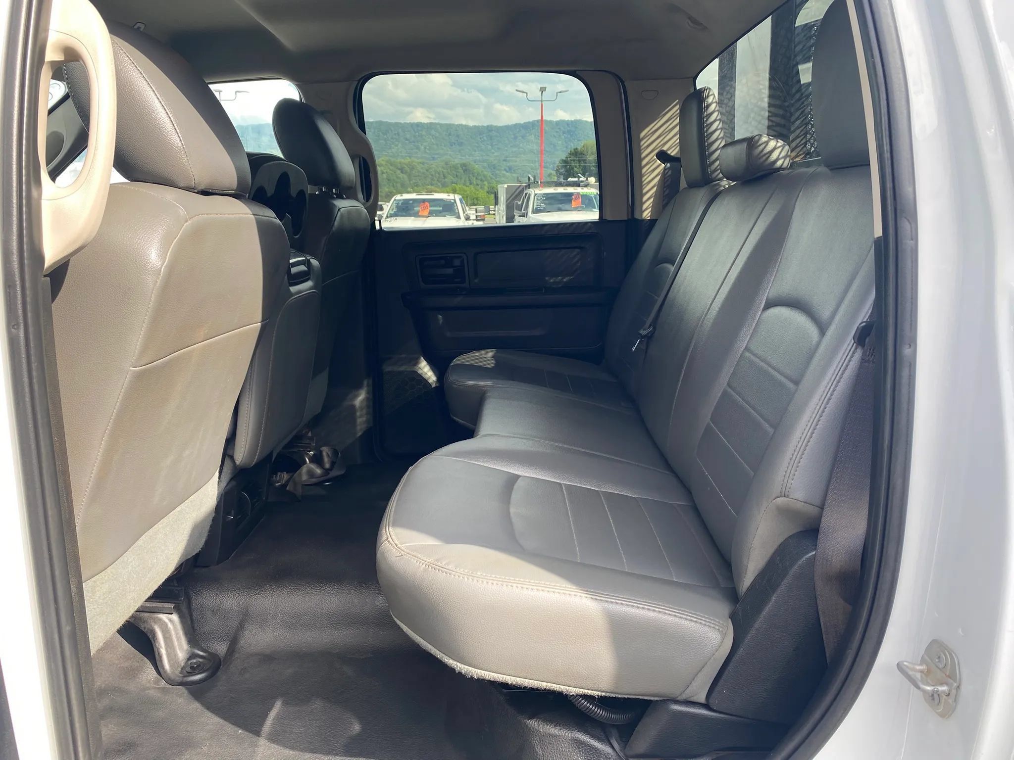 Used 2017 RAM 4500 Tradesman AWD/4WD image 26