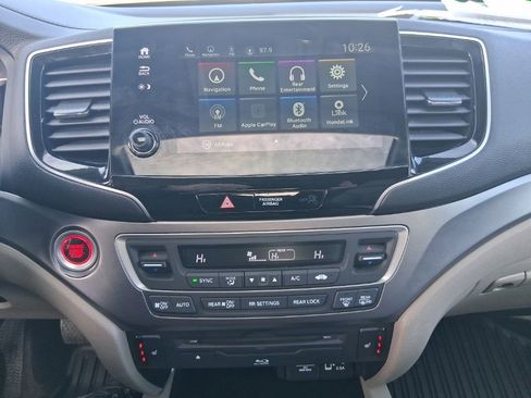 Used 2019 Honda Pilot EX-L image 17