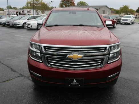 Used 2017 Chevrolet Suburban Premier image 10