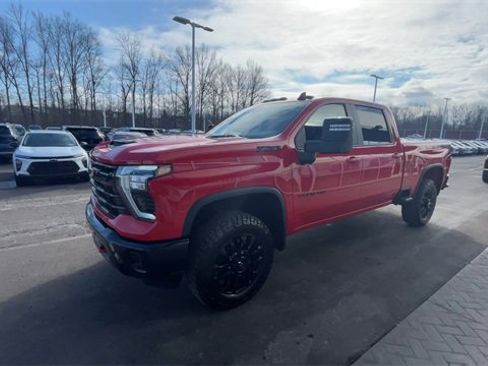 Certified 2025 Chevrolet Silverado 2500 LT w/ Trail Boss Package image 4