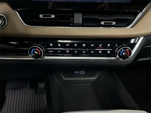 New 2026 Chevrolet Equinox ACTIV image 18