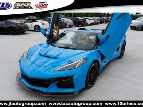 Used 2020 Chevrolet Corvette Stingray Premium Conv w/ 3LT Preferred Equipment Group RWD image 21