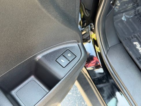 Used 2022 Honda Passport EX-L image 15