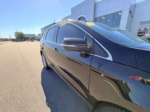 Used 2020 Ford Edge SEL AWD/4WD image 10