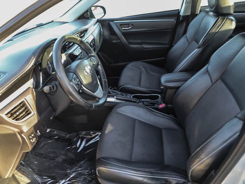 Used 2015 Toyota Corolla S FWD image 17