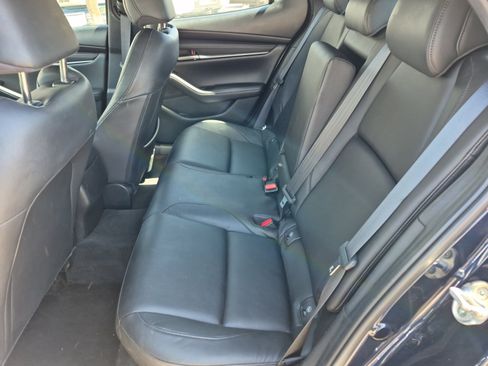 Used 2024 MAZDA MAZDA3 s FWD image 17