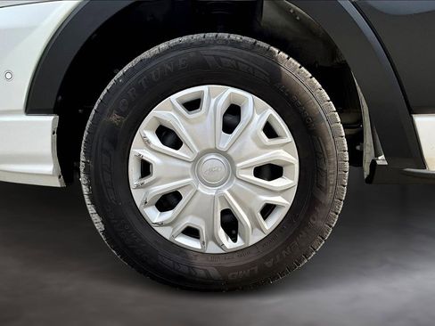 Used 2022 Ford Transit 350 XLT image 32