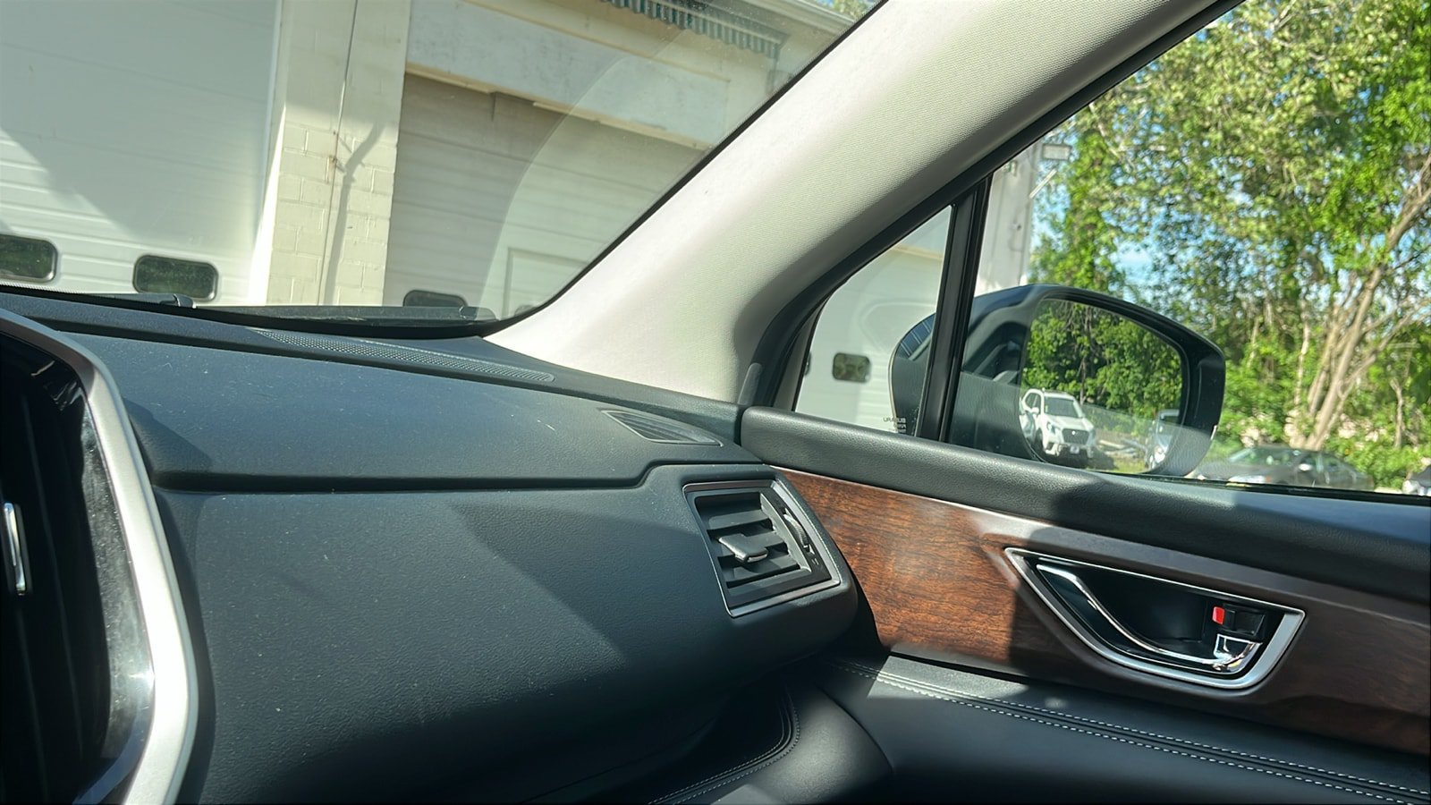 Used 2024 Subaru Ascent Touring AWD/4WD image 20