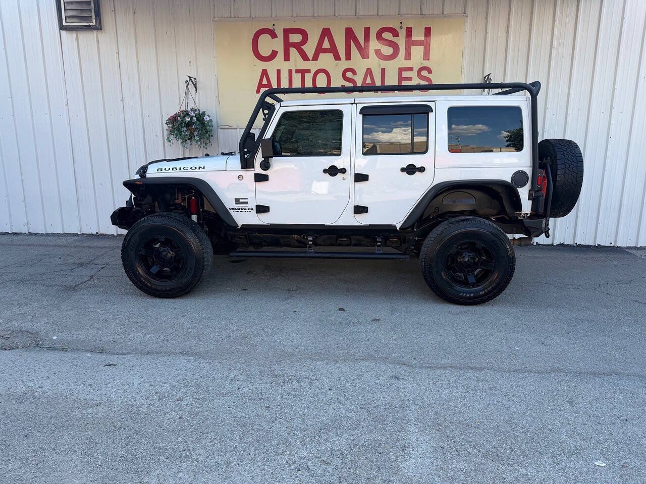 Used 2014 Jeep Wrangler Unlimited Rubicon w/ Connectivity Group AWD/4WD image 6