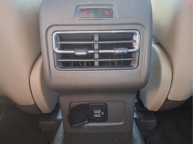 Used 2022 Lincoln Corsair AWD w/ Equipment Group 101A image 15