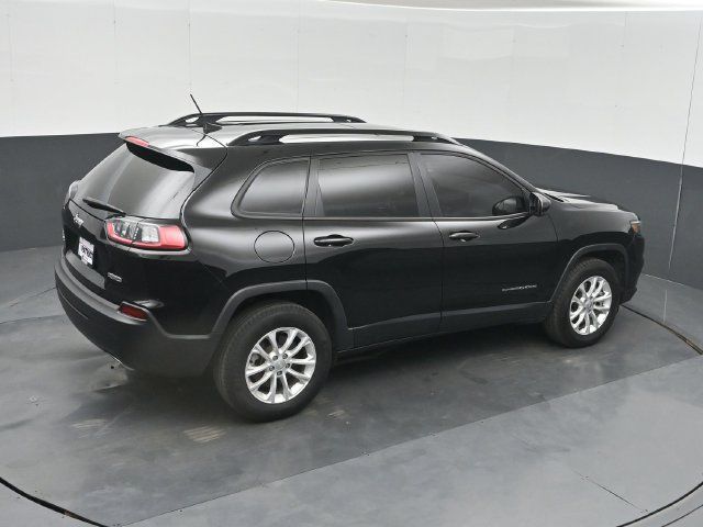 Used 2022 Jeep Cherokee Latitude Lux w/ Sun & Sound Group AWD/4WD image 42