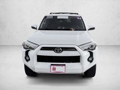Certified 2022 Toyota 4Runner SR5 Premium image 2