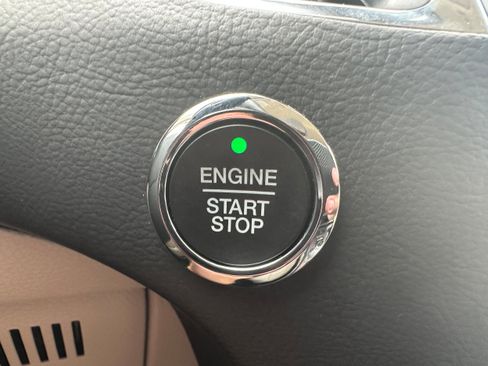 Used 2022 Ford Edge Titanium w/ Equipment Group 301A image 24