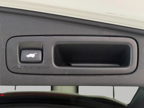 Used 2020 Honda CR-V EX-L image 19