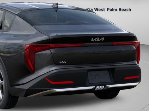 New 2026 Kia K4 LXS image 6