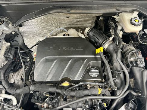 Used 2021 Chevrolet TrailBlazer LT FWD image 24