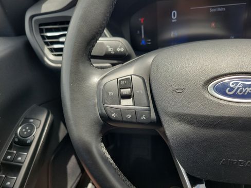 Used 2024 Ford Escape Active FWD image 21