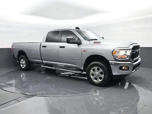 Used 2024 RAM 2500 Big Horn AWD/4WD image 3