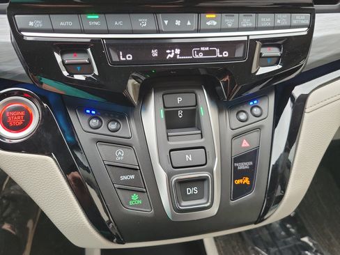 New 2026 Honda Odyssey Elite image 18