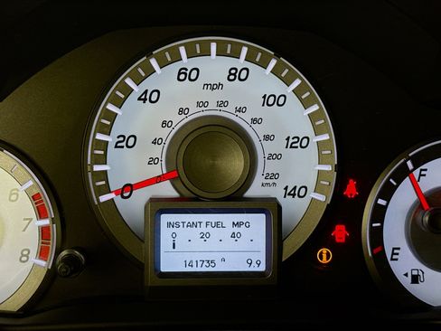 Used 2014 Honda Pilot Touring image 13