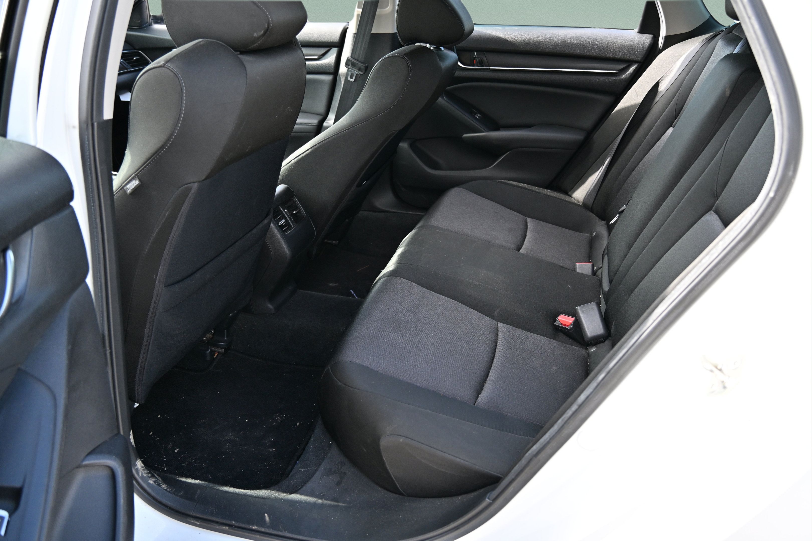Used 2019 Honda Accord EX image 15