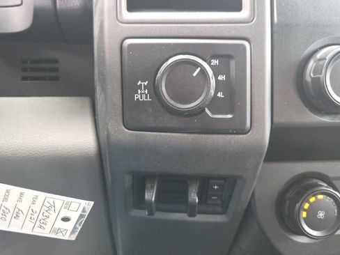 Used 2021 Ford F250 XL w/ Power Equipment Group image 30