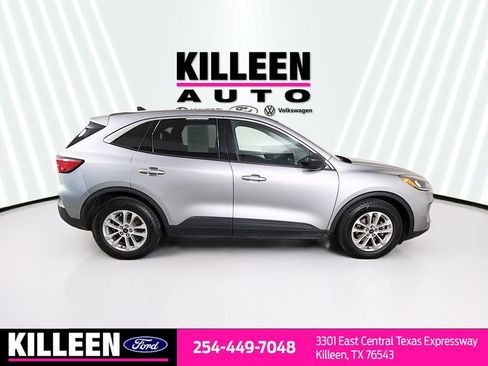 Used 2022 Ford Escape SE w/ Convenience Package image 9