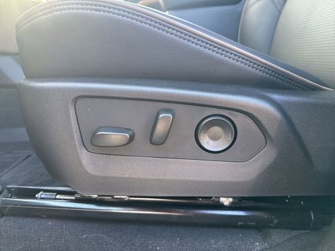 New 2026 GMC Canyon Denali image 22