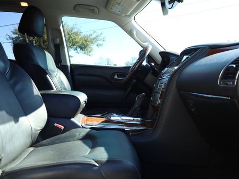 Used 2018 INFINITI QX80 2WD w/ Driver Assistance Package image 20