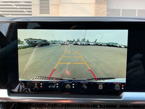 Certified 2025 GMC Sierra 2500 SLE AWD/4WD image 16