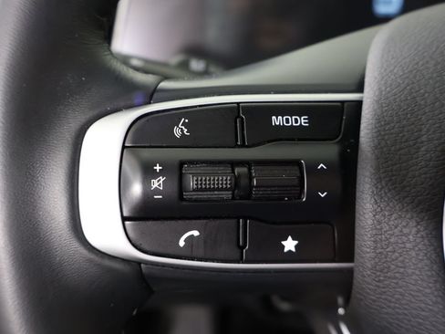 Used 2025 Kia Sportage X-Line w/ Premium Package AWD/4WD image 44