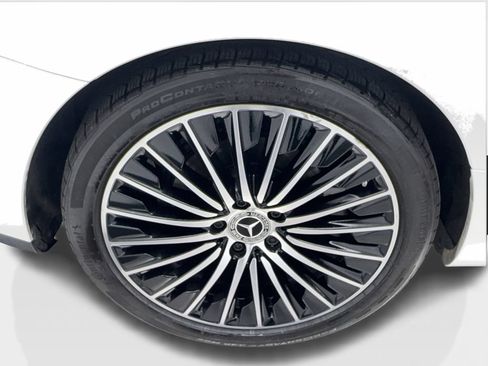 Used 2025 Mercedes-Benz CLE 300 4MATIC Coupe w/ AMG Line image 16