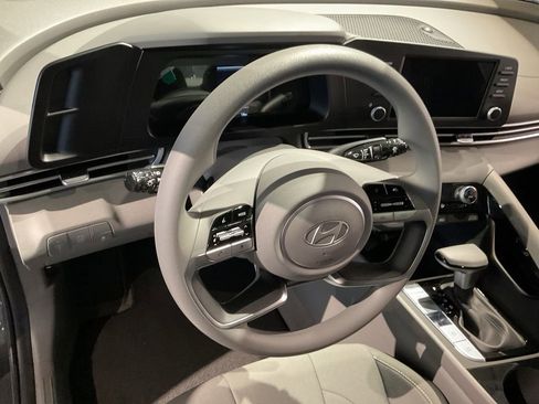 New 2026 Hyundai Elantra Hybrid FWD image 11