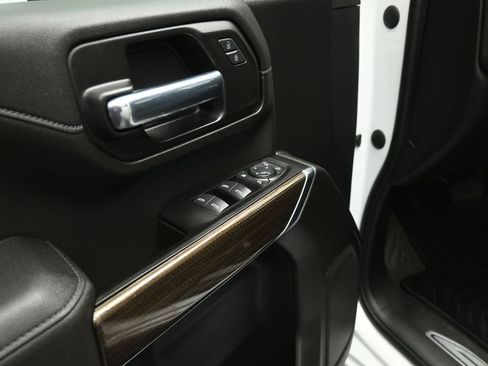 Used 2022 Chevrolet Silverado 2500 LT w/ All Star Edition image 10