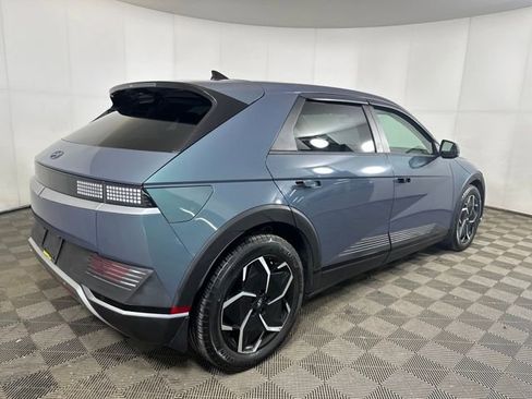 Used 2023 Hyundai Ioniq 5 SEL image 3