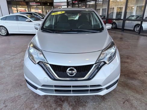 Used 2018 Nissan Versa Note SV image 2