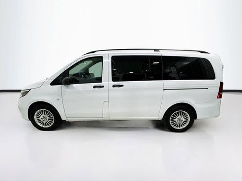Used 2023 Mercedes-Benz Metris Passenger image 8