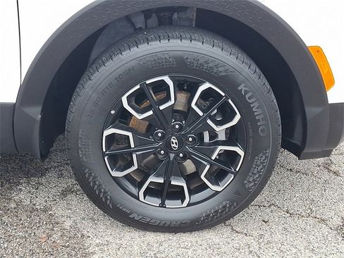 Certified 2024 Hyundai Santa Cruz SEL w/ Activity Package image 8